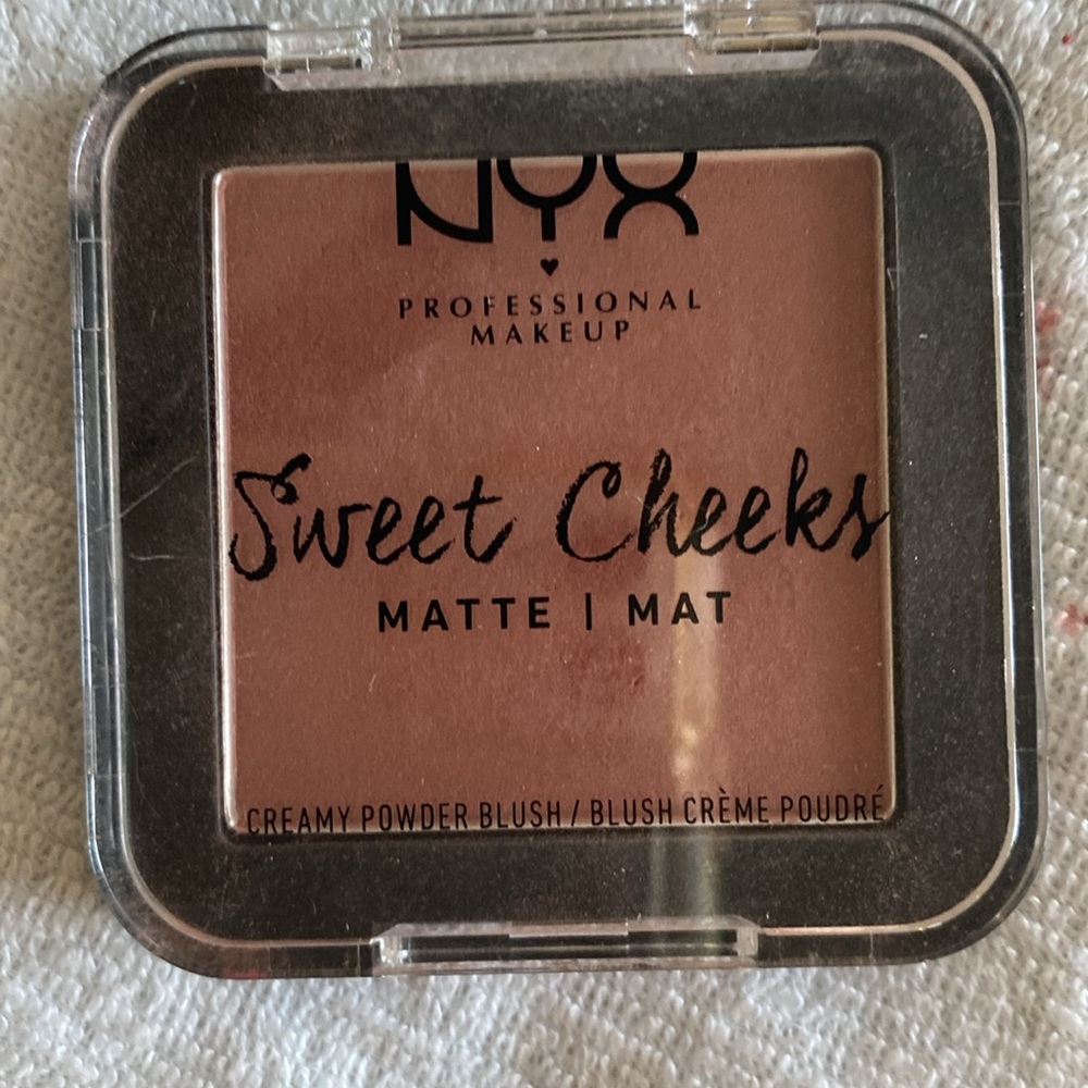 Cheek bundle - Picture 8 of 9